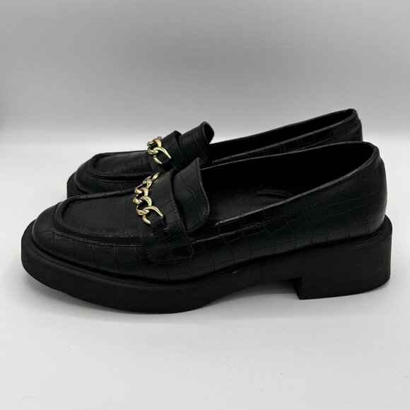 Kenneth Cole Reaction Sienna Lug Loafer Black Croc Pattern Gold Chain 8.5 - Picture 3 of 10